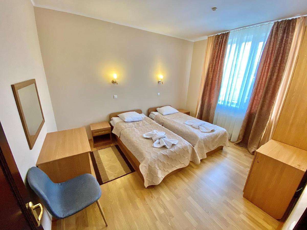 מורשין Hotel Orion מראה חיצוני תמונה