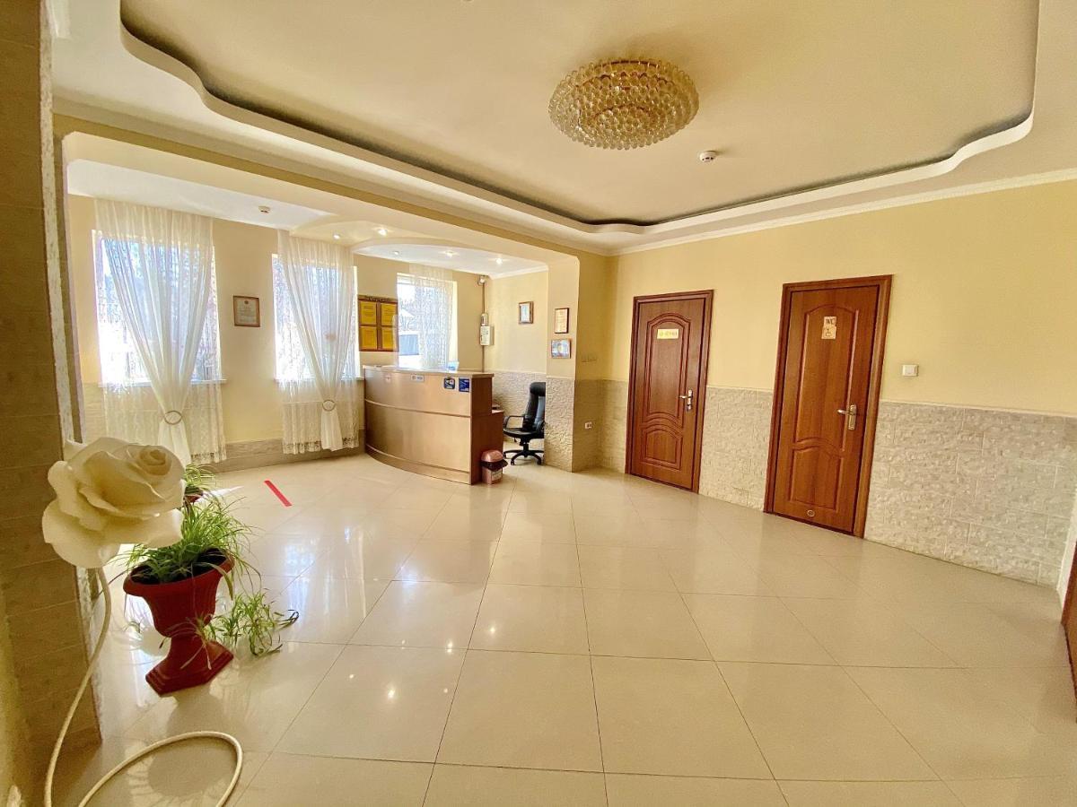 מורשין Hotel Orion מראה חיצוני תמונה
