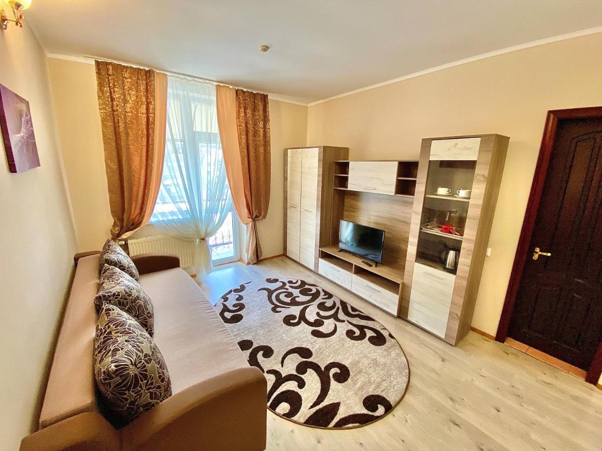 מורשין Hotel Orion מראה חיצוני תמונה