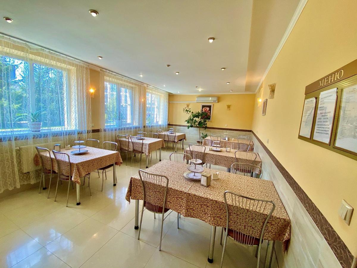 מורשין Hotel Orion מראה חיצוני תמונה