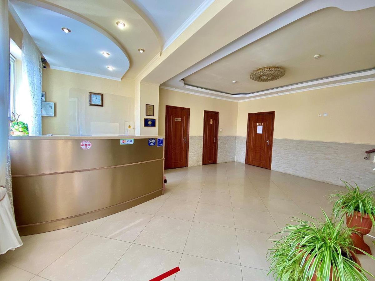 מורשין Hotel Orion מראה חיצוני תמונה